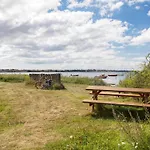 Filisha - 200m From The Sea By Interhome *