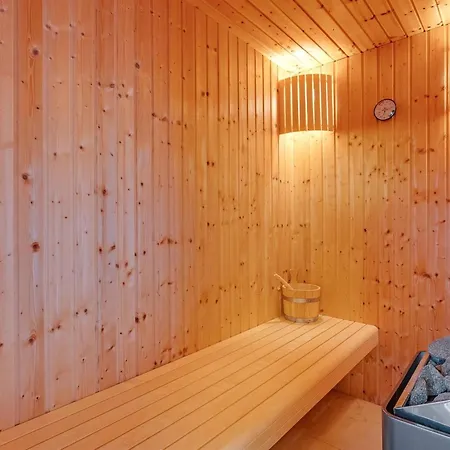 Filisha - 200m From The Sea By Interhome 別荘