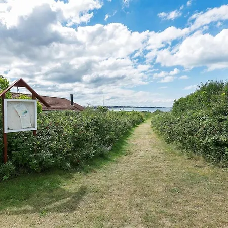 Filisha - 200m From The Sea By Interhome 別荘