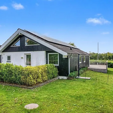 Filisha - 200m From The Sea By Interhome Millinge