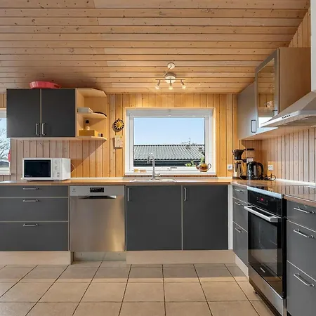 Filisha - 200m From The Sea By Interhome * Millinge