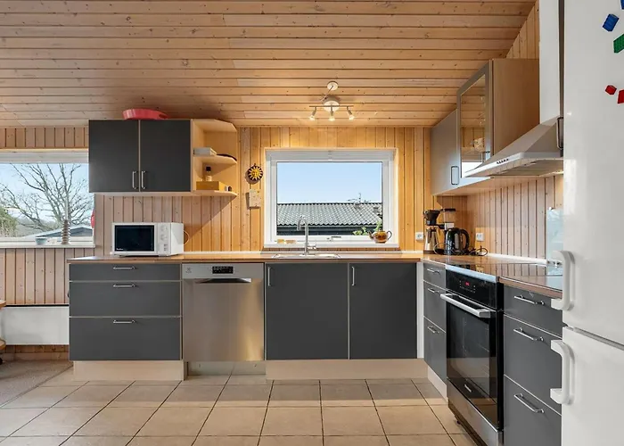 Vakantiehuis Filisha - 200m From The Sea By Interhome Millinge