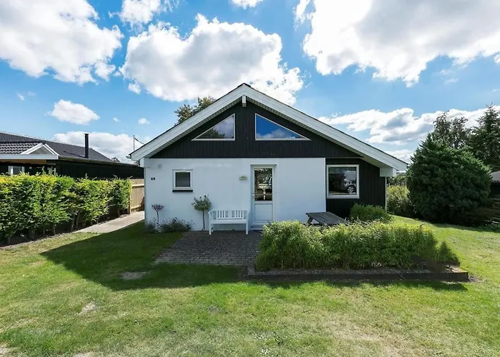 Filisha - 200m From The Sea By Interhome Vakantiehuis *