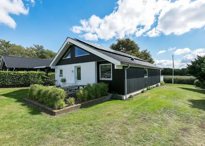 Filisha - 200m From The Sea By Interhome Millinge