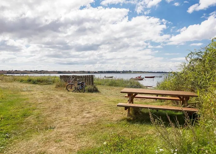 Filisha - 200m From The Sea By Interhome *